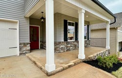 1209 Madison Oaks Rd, Knoxville, TN 37924