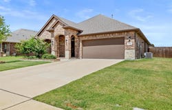 3436 Rebecca Lane, Krum, TX 76249