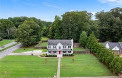 230 Rollingwood Circle NW, Rome, GA 30165