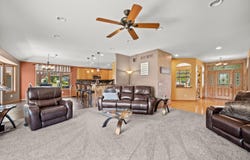 N75w24828 Robyn Ct, Sussex, WI 53089