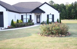 53 GARDEN Ln, Haleyville, AL 35565