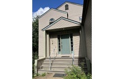 2624 Bluffwood Circle, IowaCity, IA 52245