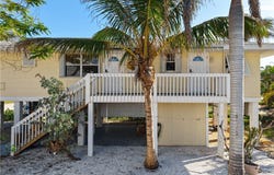 5550 Oak Ridge Avenue, Fort Myers Beach, FL 33931