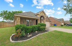 1054 Dancing Waters Avenue, Forney, TX 75126