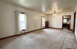 702 W 6th Street S, Newton, IA 50208