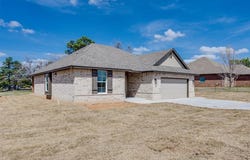 19651 NE 10th Street, Harrah, OK 73045