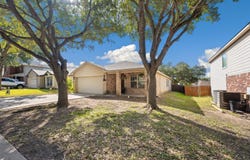 3953 BROOK HOLLOW DR, Schertz, TX 78154