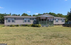 339 Brighton, Byron, GA 31008
