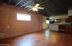 420 S 6th Avenue, Tucson, AZ 85701