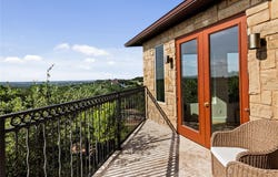 201 N Canyonwood DR, Dripping Springs, TX 78620