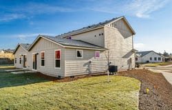 900 SE Starview Avenue, Madras, OR 97741