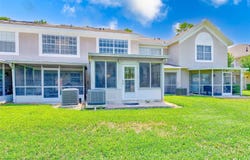 727 KENSINGTON LAKE CIRCLE, BRANDON, FL 33511