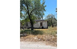 231 SW 8th Street, Premont, TX 78375