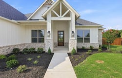 144 Chisolm Trail, Pottsboro, TX 75076