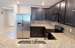 8690 LAKE GEORGE Circle E, MACCLENNY, FL 32063