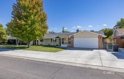 365 Grandview Rd, Bishop, CA 93514