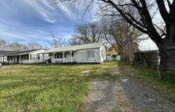 118 E Bethany Road, North Little Rock, AR 72117