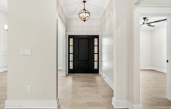 124 Nunyu Tr, Vonore, TN 37885