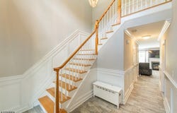 27 Spruce Run, Hardyston Twp., NJ 07419-9717