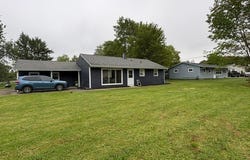 8264 Cedar Road, Chesterland, OH 44026