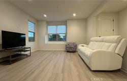 110 Sunnyside, Irvine, CA 92618