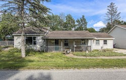 46778 Sycamore Drive, Bangor, MI 49013