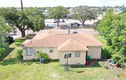 1904 E Red River Street, Victoria, TX 77901