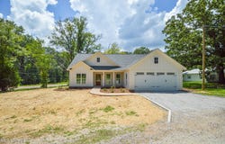 27 Sykes Road, Starkville, MS 39759