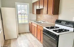 900 S Central Drive, Lorain, OH 44052
