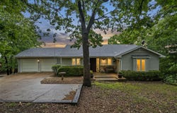 46 Acoma Drive, Branson West, MO 65737