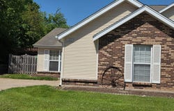 63 Meadow Run Court, St Peters, MO 63303