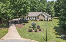 135 Planters Ridge, Lagrange, GA 30240