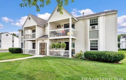 930 Columbus Avenue, Grand Haven, MI 49417