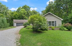 1869 S Getty Road, Lexington, IN 47138