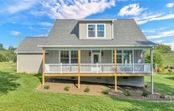 151 Ridgeside Drive, West Jefferson, NC 28694