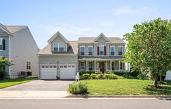 17659 CLEVELAND PARK DR, ROUND HILL, VA 20141