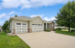 4060 Monarch Avenue, Marion, IA 52302