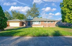 24335 Rosebud Avenue, Eastpointe, MI 48021