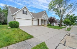 17013 Westridge Oaks Drive, Wildwood, MO 63040