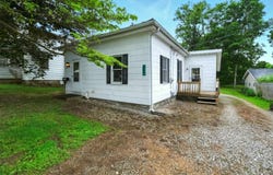 300 1/2 Calhoun Street, Mount Vernon, OH 43050