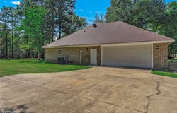 7379 Greywood Drive, Shreveport, LA 71107