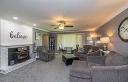 11658 York Road, North Royalton, OH 44133