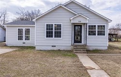719 W Evergreen, Durant, OK 74701