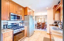 974 Peregrine Trail, Oregon, WI 53575