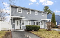 110-112 Everett St, Lawrence, MA 01843