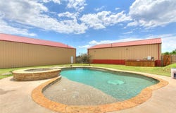 3900 S Cemetery Road, Yukon, OK 73099