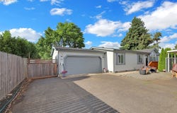 1320 T ST, Springfield, OR 97477