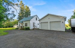 51 Annis Road, Hermon, ME 04401