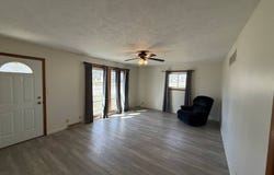 401 E 8th St, Beloit, KS 67420