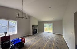 1531 N Village Circle, Kalamazoo, MI 49009
